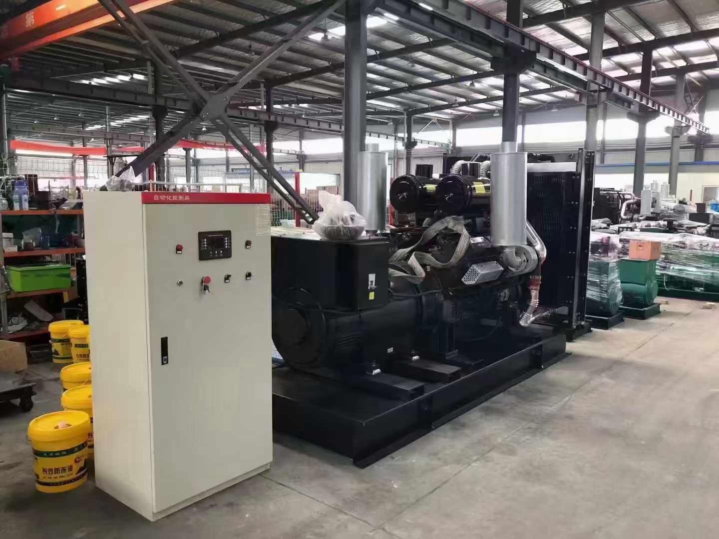 五家渠柴油发电机组负载测试时，若出现异常运行状态应如何处理？